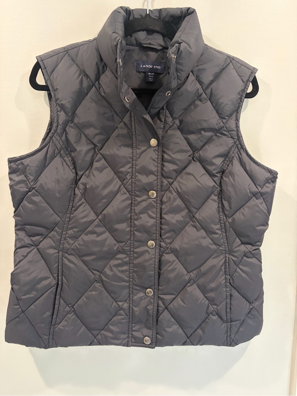 Lands' End Women's Quilted Down Filled lightweight black Puffer Vest